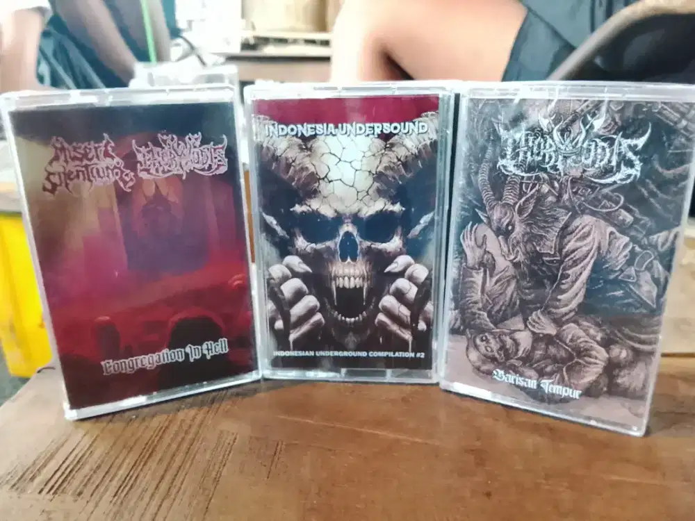 Jual cepat 200k + 1 kaset