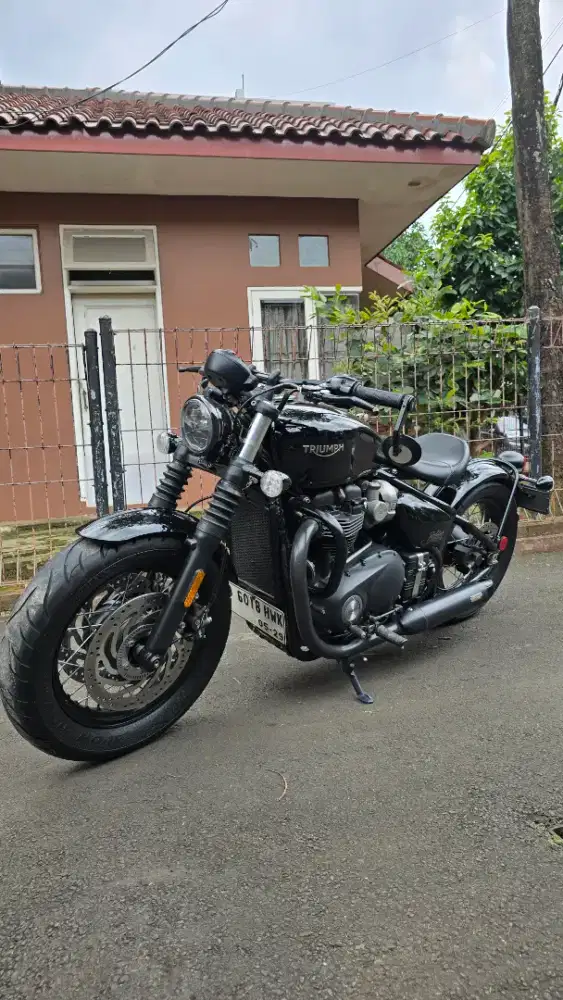 Triumph Bobber Bonneville