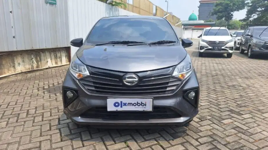 DP MURAH Daihatsu Sigra 1.2 R Bensin-MT 2025 Abu-Abu CFBXF