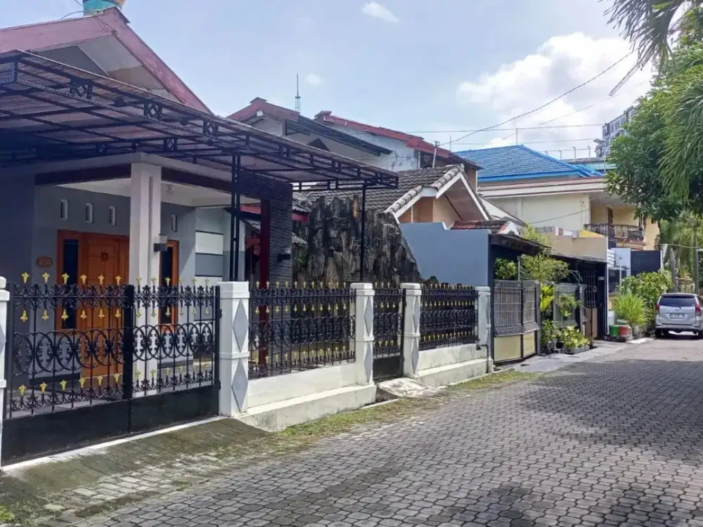 Rumah bagus di perum green house Jogyakarta murah