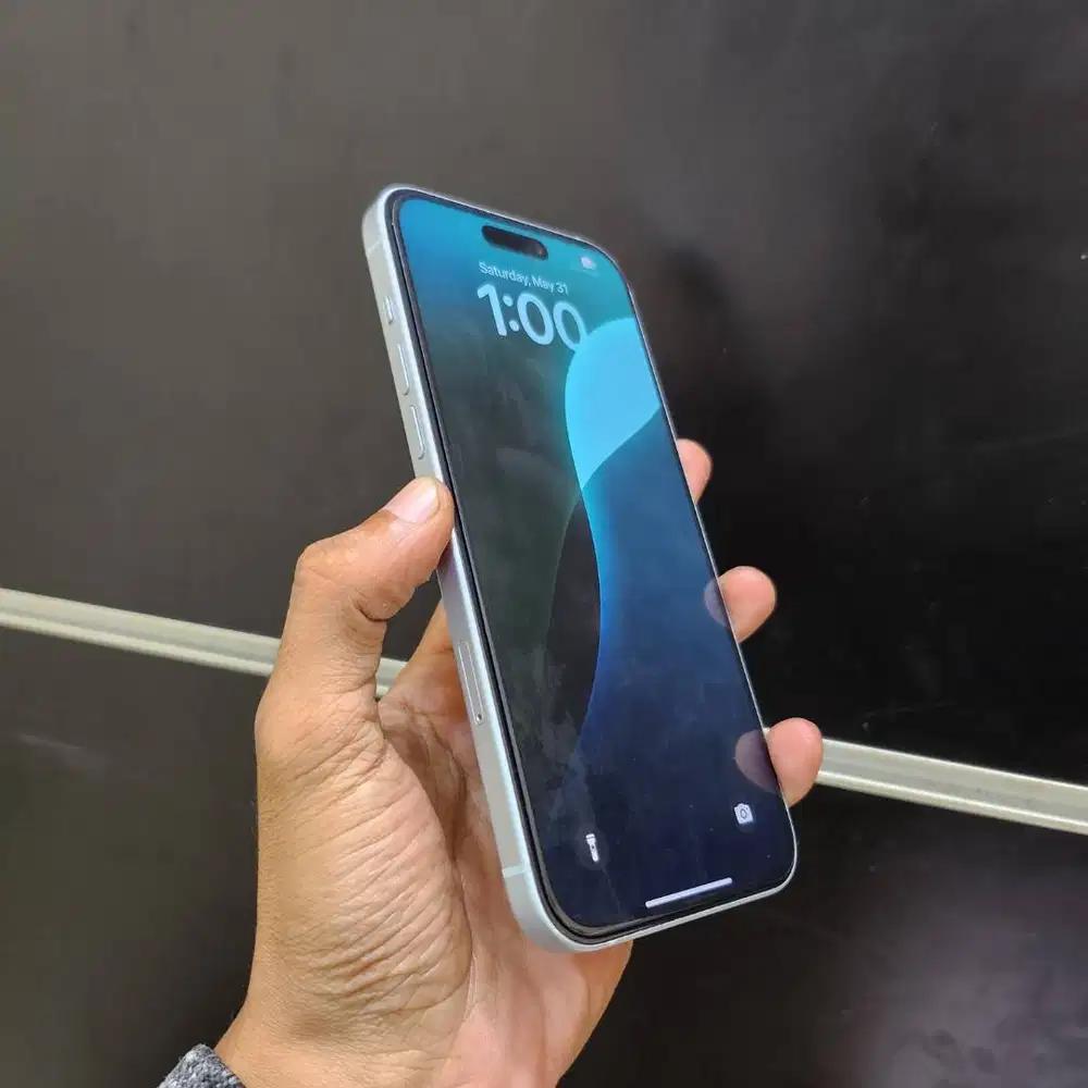 iphone 15 pro 128gb ibox lengkap ori mulus