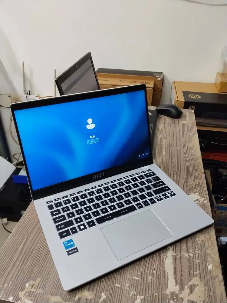 MSI Modern 14 C11M i3 1115G4 RAM 8GBG SSD 512GB NVMe