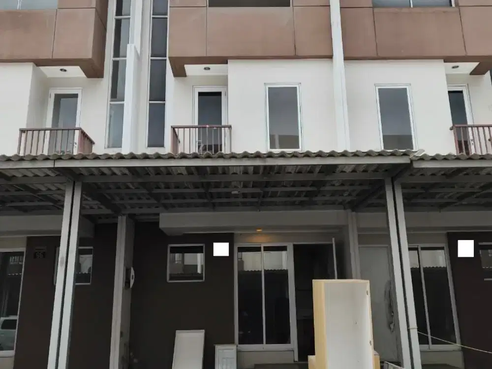 Ss.3730 - Murah !! Dijual Rumah 4,5x10 Butuh Renovasi di Winterville Sedayu City Hadap Selatan