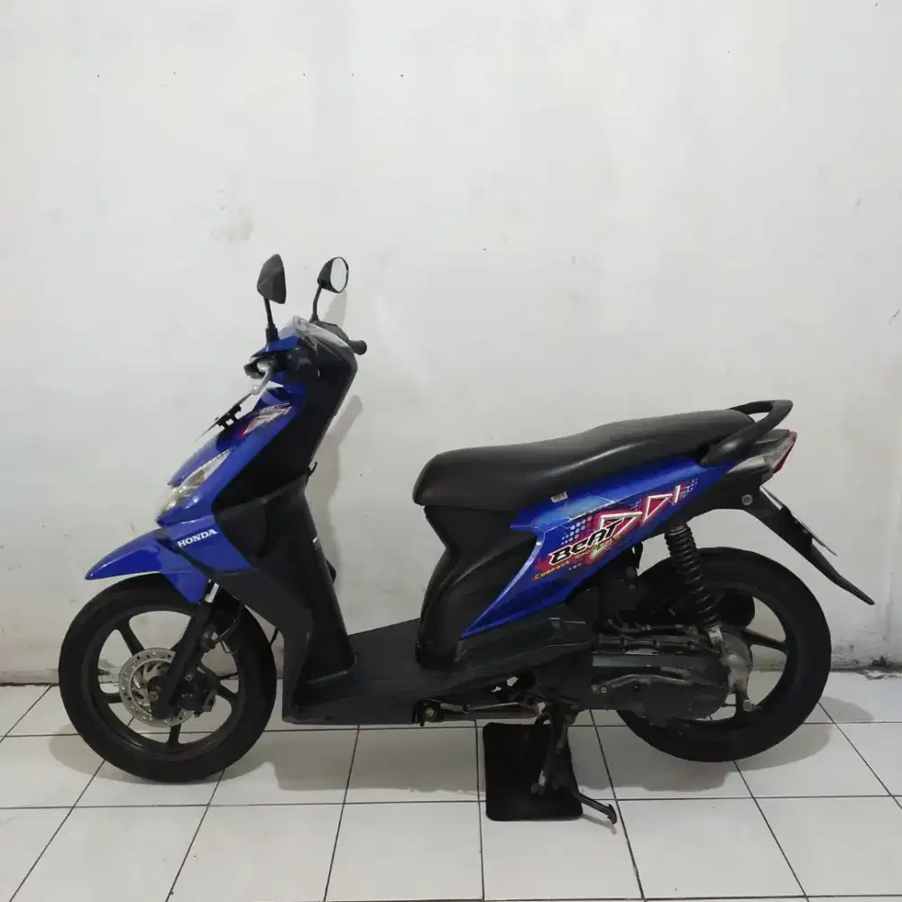 Honda Beat Karbu 2011 Orisinil lengkap Bagus Mesin Aluss