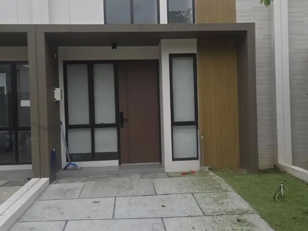 Disewakan Rumah Cgs di Cluster Bellefluer By Rumah Chinida (Jb)