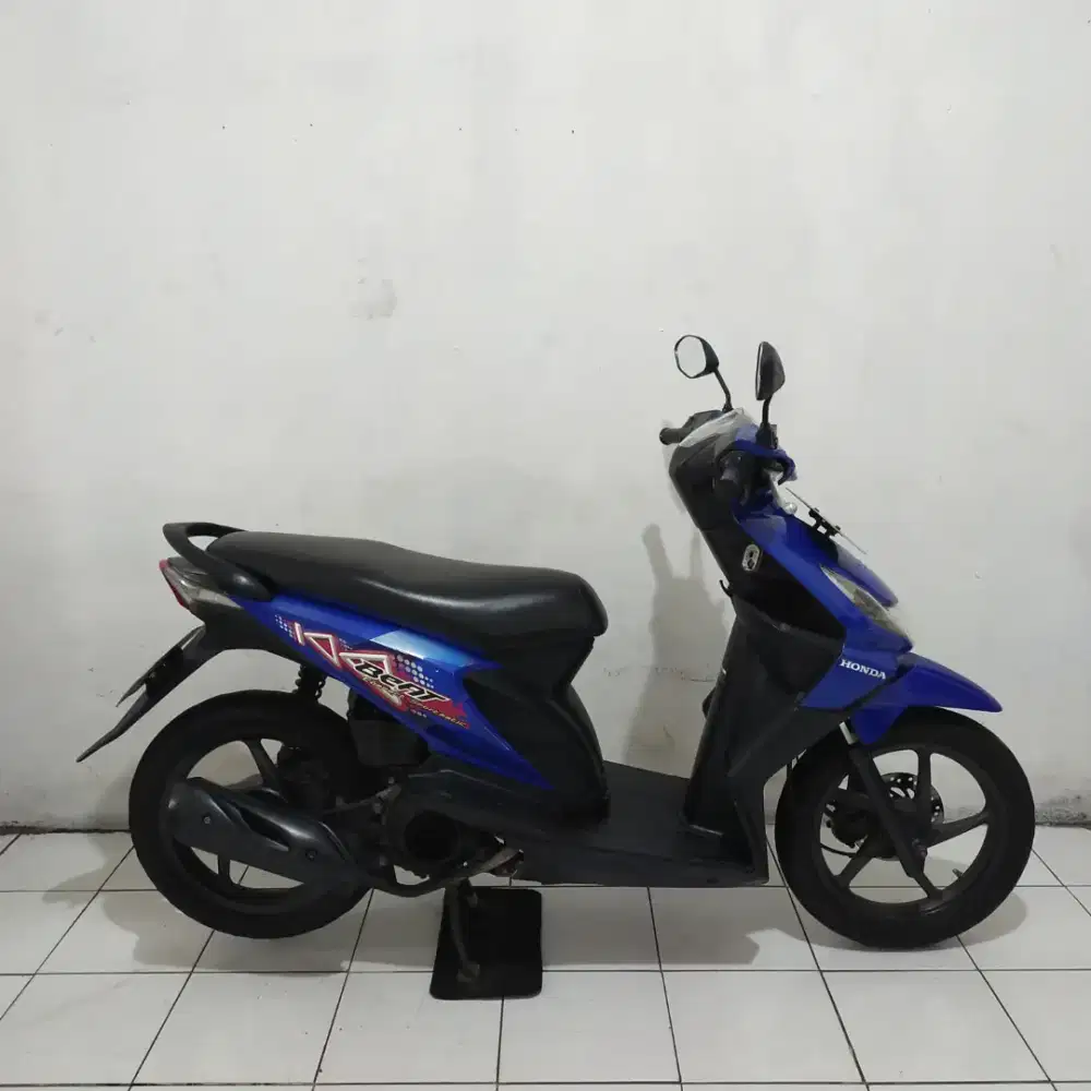 Honda Beat Karbu 2011 Orisinil Bagus lengkap Mesin Cakep