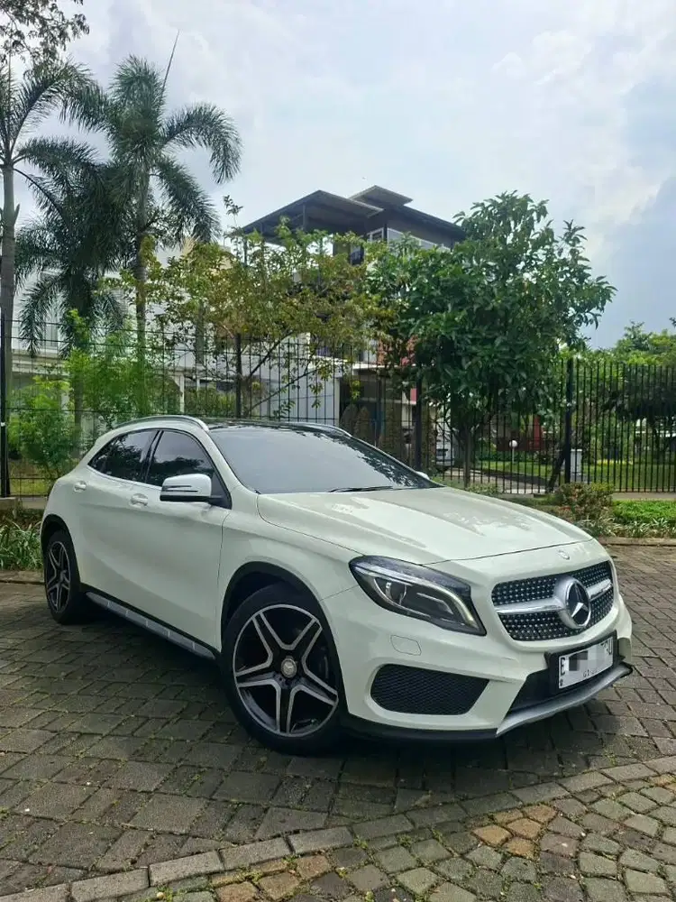 [ Km 44rb ] Mercedes Benz GLA200 / GLA 200 AMG 2015 Putih