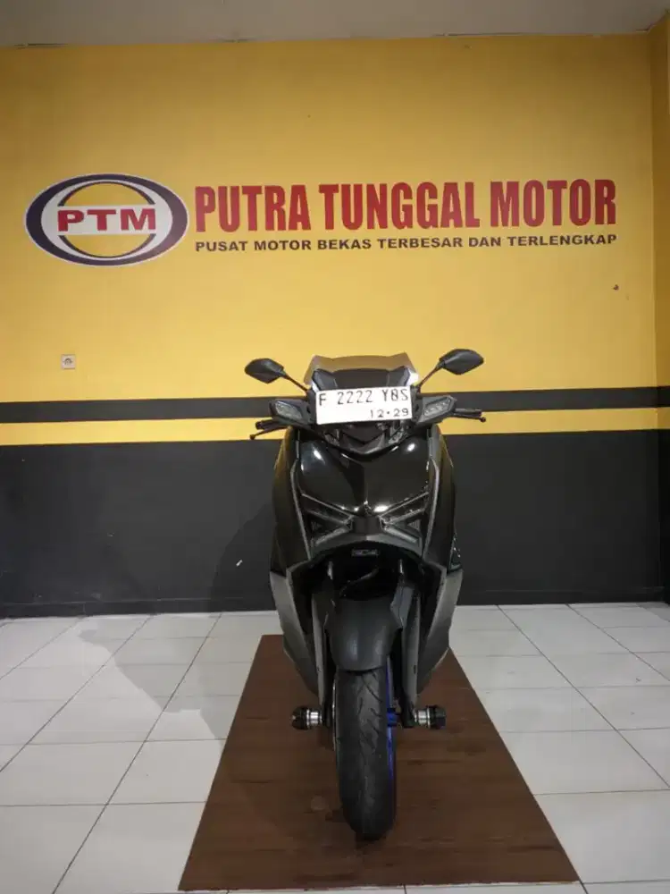 YAMAHA XMAX 250 TAHUN 2023