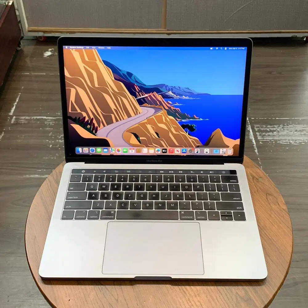 Macbook Pro 2018 16/256gb Space Gray