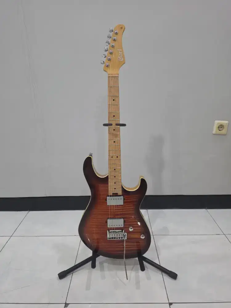 Cort G290 Antique Violin Burst