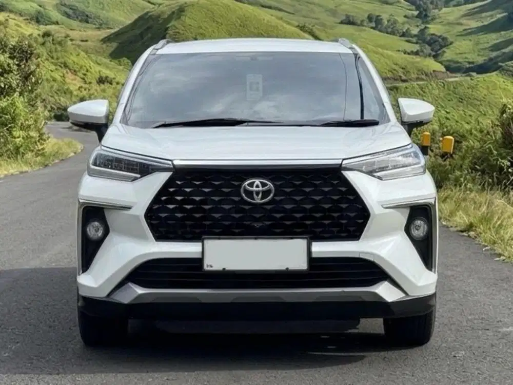 Toyota New Veloz Q 1.5 AT