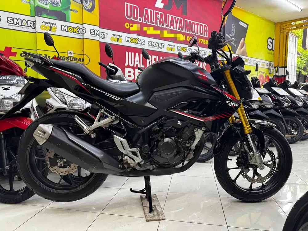 DP 500* ALL NEW CB 150R 2022 LOW KM