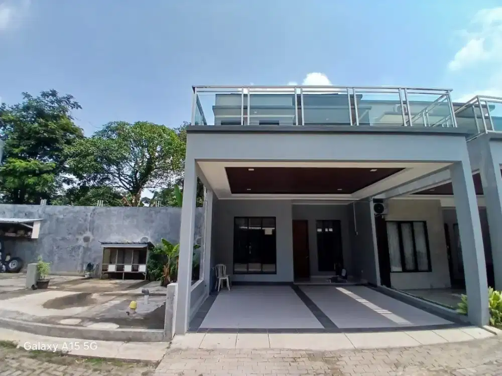 DiJual Rumah Baru ada kolam Renangnya Cluster dekat LRT Harjamukti