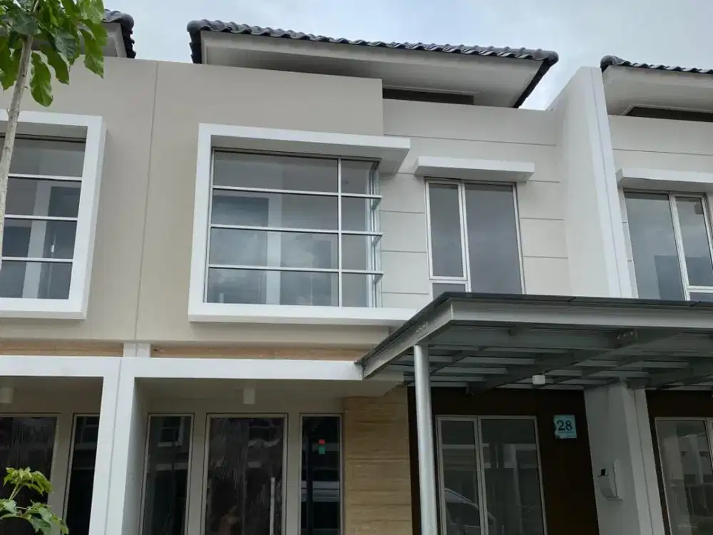 Disewakan Rumah Golf Island PIK Ukuran 6X15 Kosongan