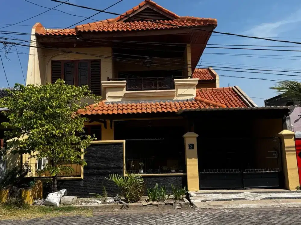 Rumah 2 Lantai Bagus SHM di Medokan Ayu Siap Huni