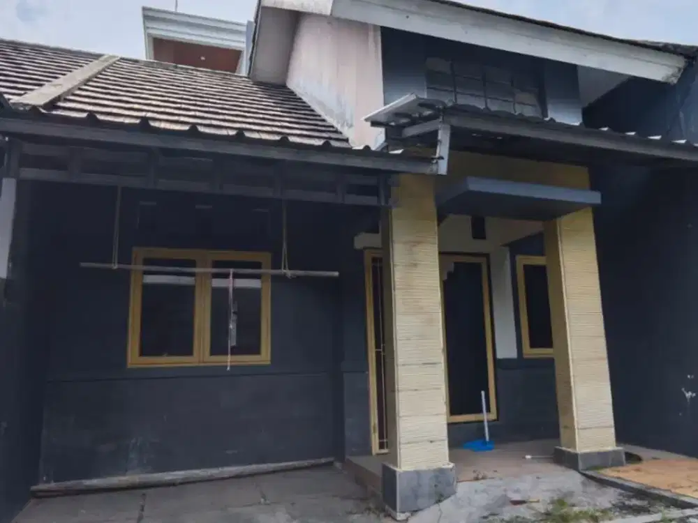 Rumah sewa strategis dan  siap huni di Villa Bogor Indah