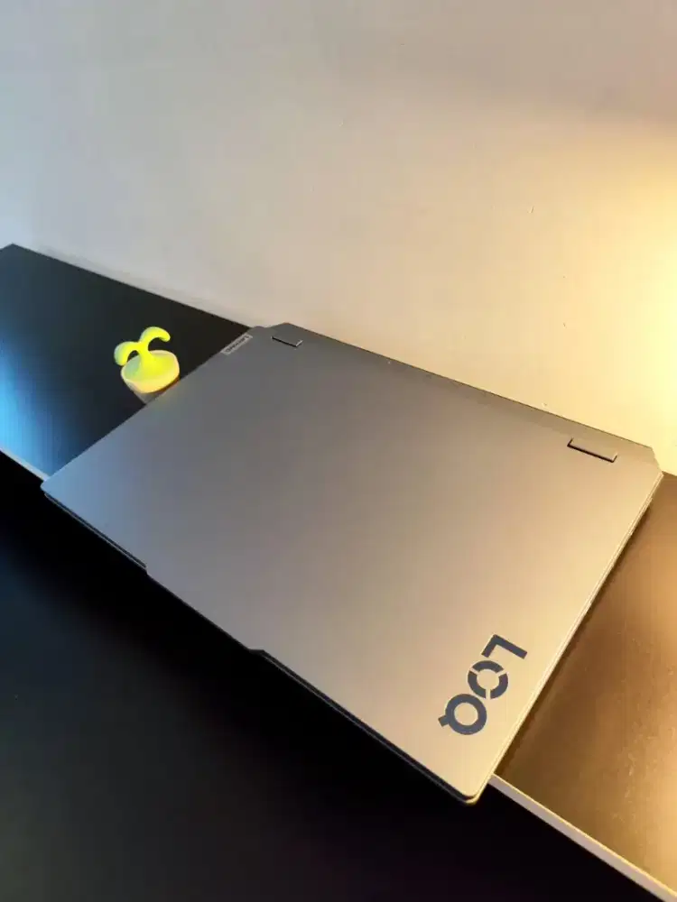 Lenovo LOG 15ARP9 Ryzen 7- 7435HS 12GB RTX4050 6GB Pakaian 6bln