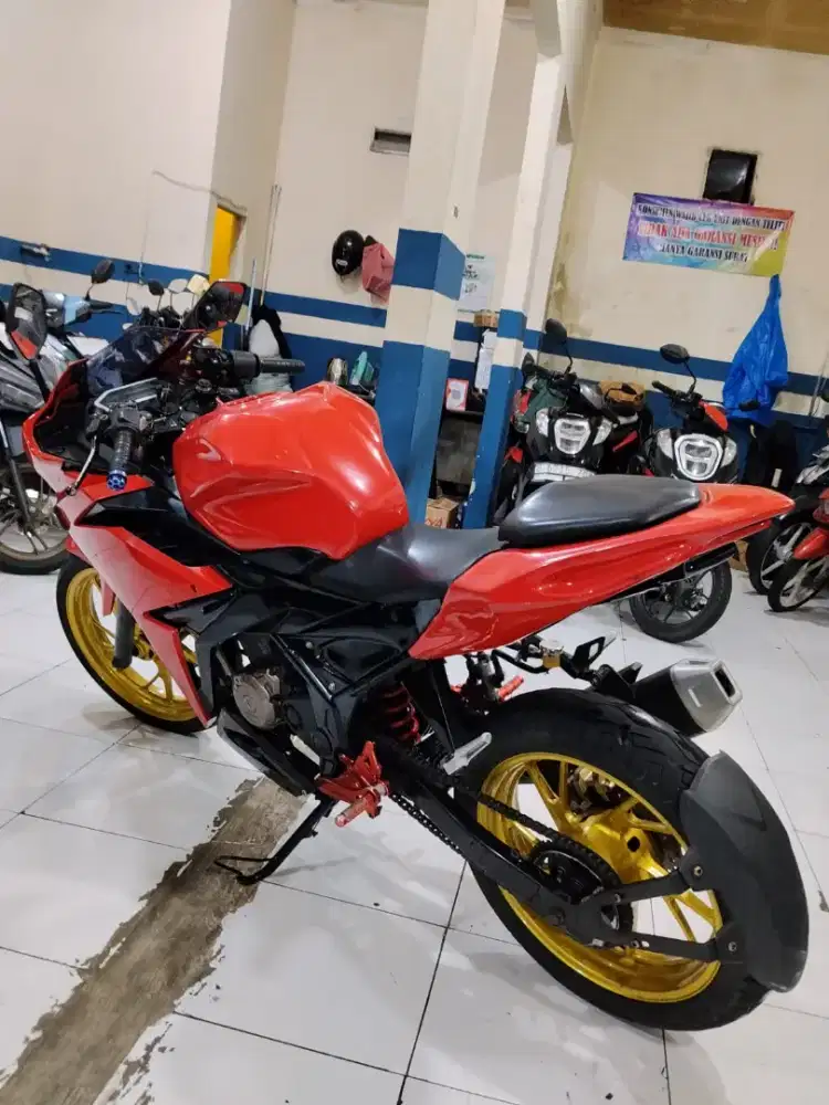 jual cepat honda cbr feslif siap pakai 2017