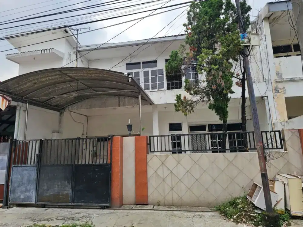 RUMAH SIAP HUNI HARGA HITUNG TANAH - Nginden Intan Timur