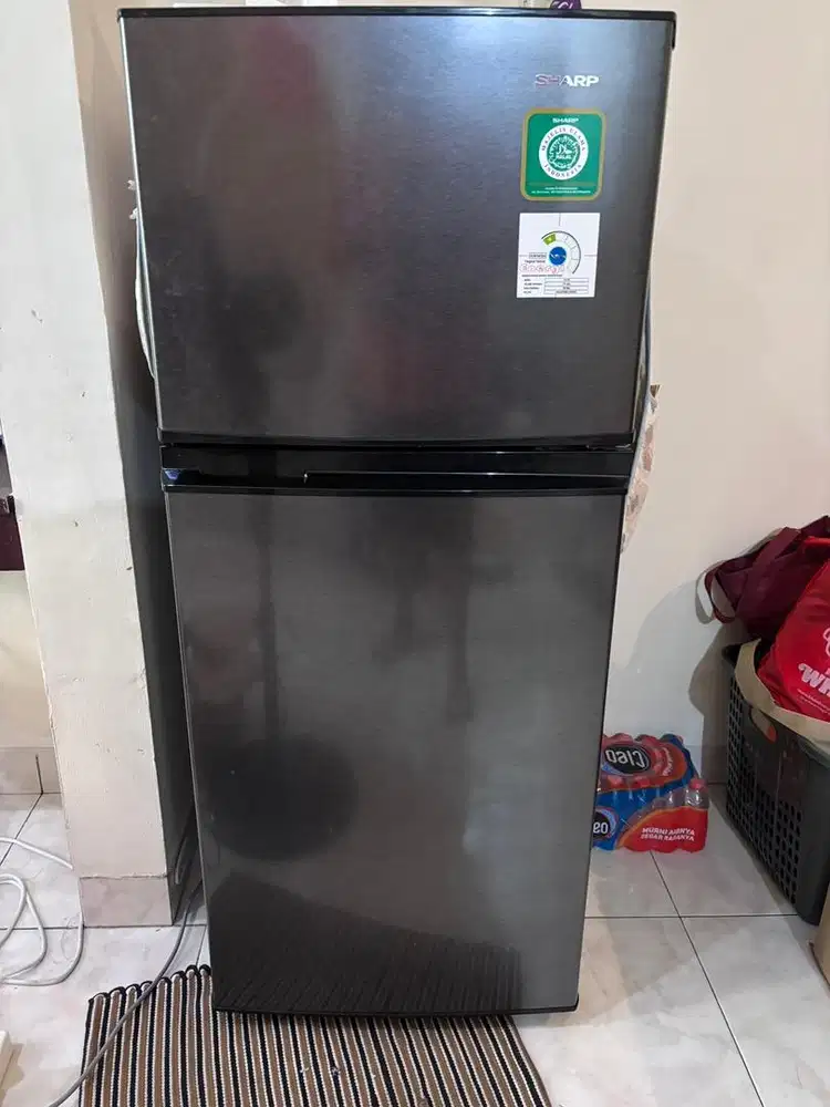 Kulkas 2 pintu sharp