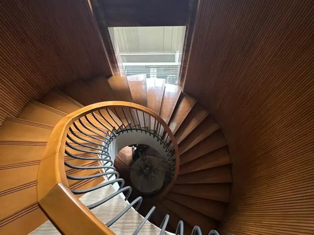 jual RUMAH CANTIK di PONDOK INDAH