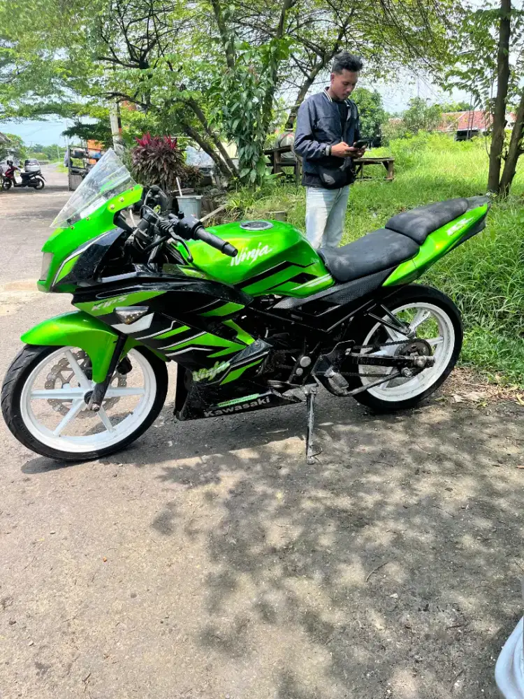 Ninja RR New 2013 Original Ganteng Mulus Jos