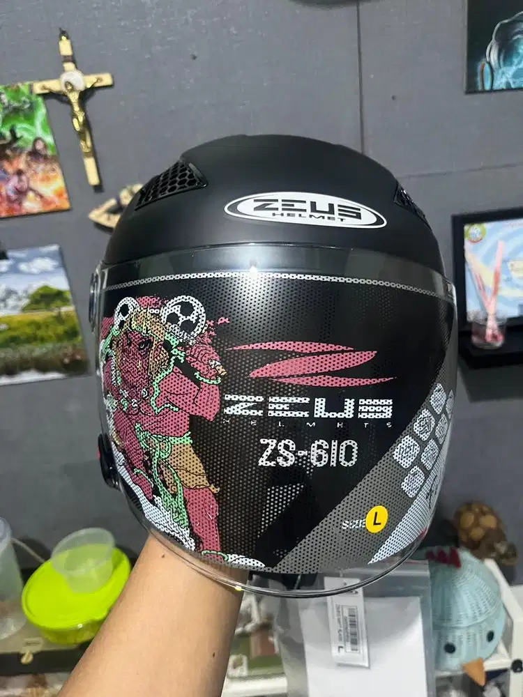 Helm Zeus ZS-610