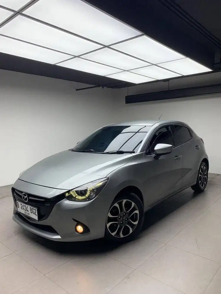 Mazda 2 Skyaktiv AT 2015