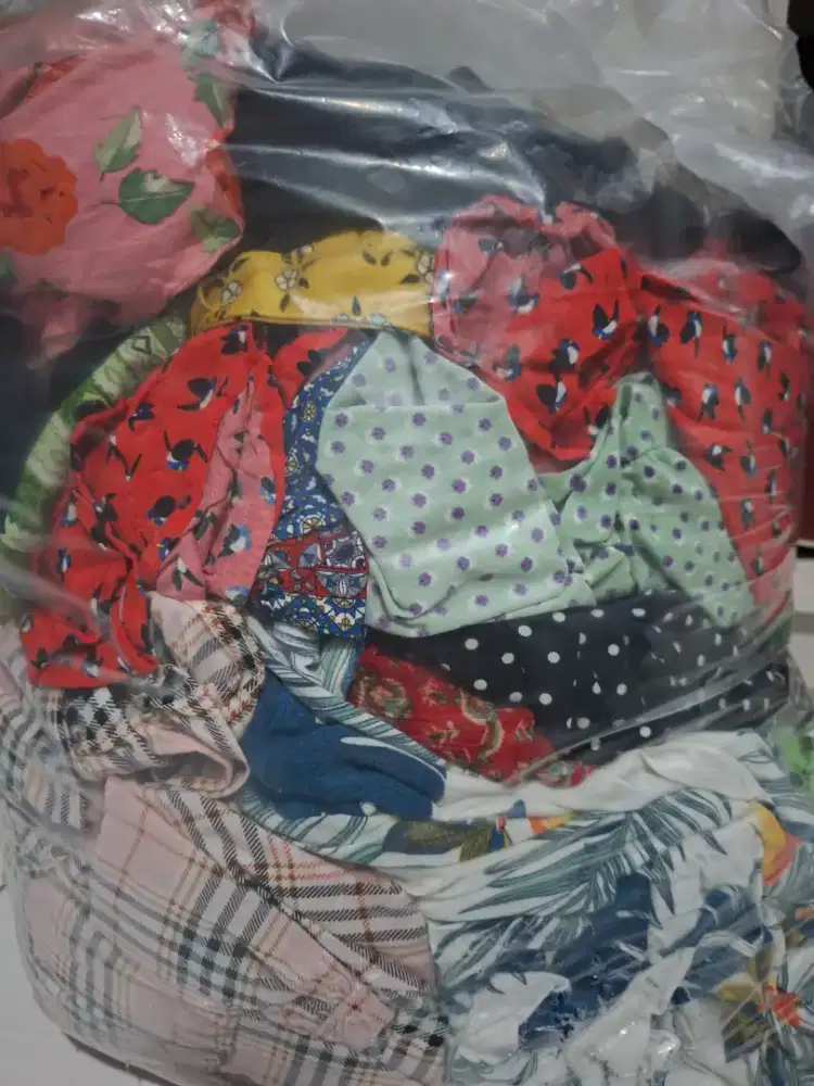 Baju second homedress wanita dan kaos unisex