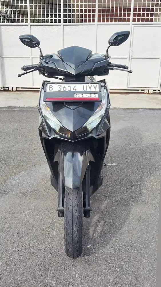 HONDA VARIO 150 LED 2015 CBS ISS HITAM PAJAK BARU SURAT LENGKAP KUNCI2