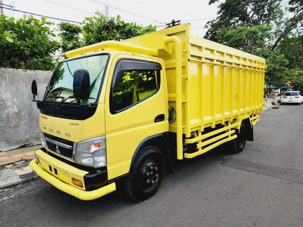 Dump Truk FE 75 SHDX 2025 Mitsubishi Colt Diesel Canter Super Istimewa