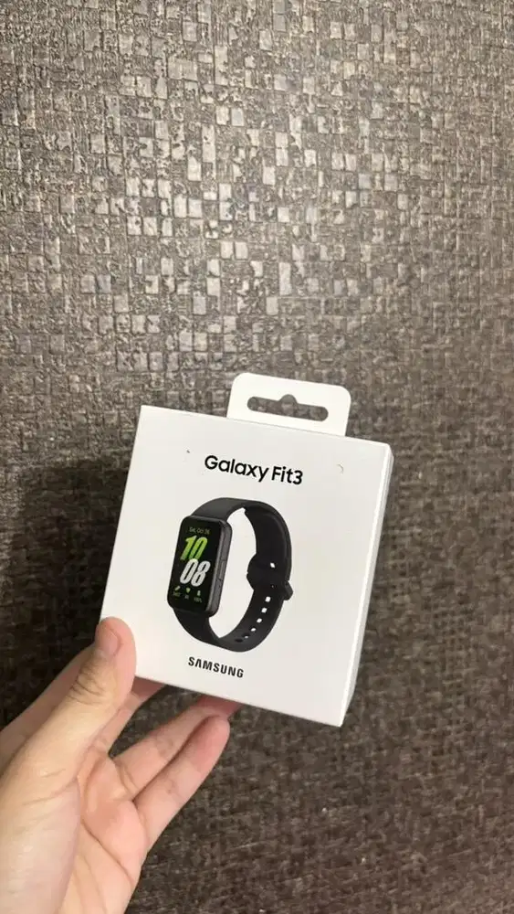 GALAXY FIT 3 BNIB