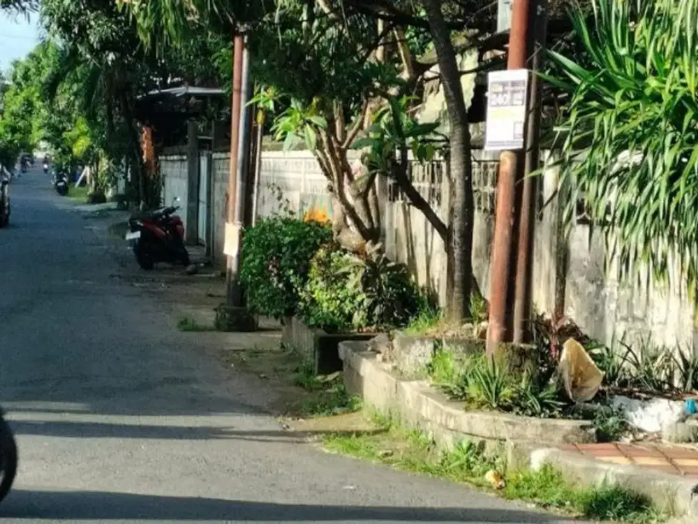 TANAH STRATEGIS BONUS BANGUNAN TENGAH KOTA DI SATELIT DAUH PURI DENPASAR