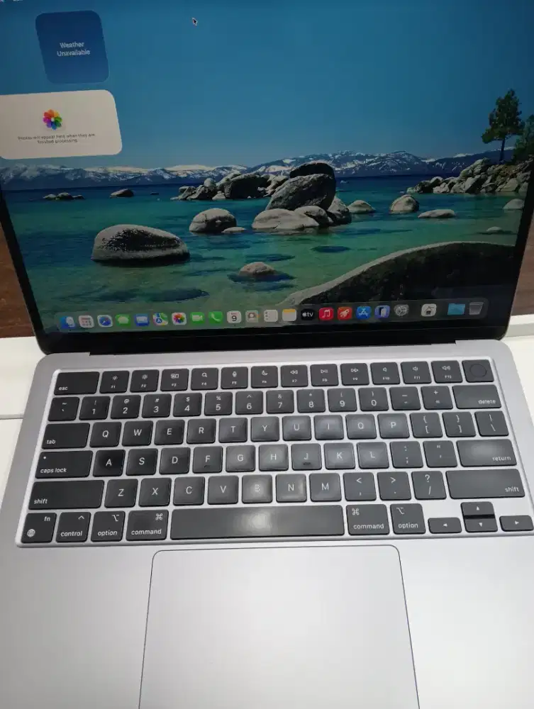 Macbook AIR M2 256GB Grey ex iBox