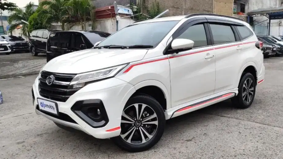 Kondisi Terawat Daihatsu Terios 1.5 R Costum Bensin-AT 2021 DFI