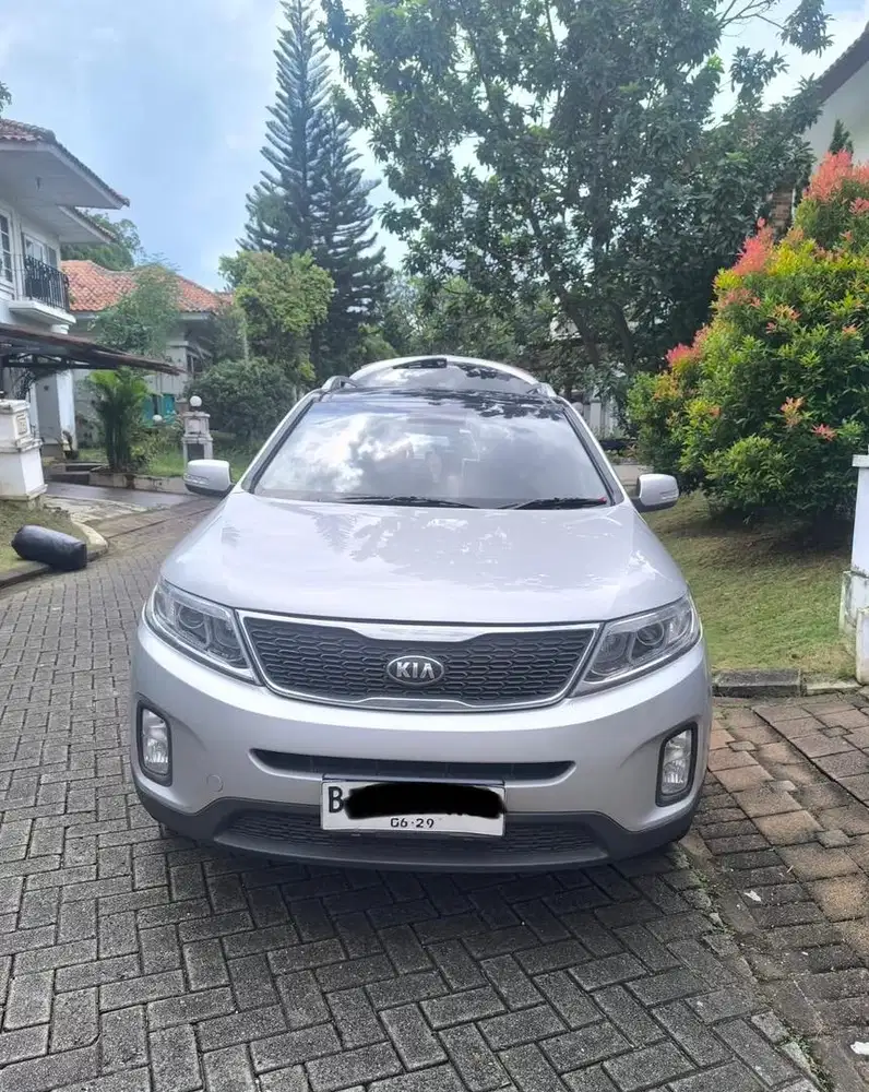 Kia Sorento 2014/2013 2.4 bensin tangan pertama CASH