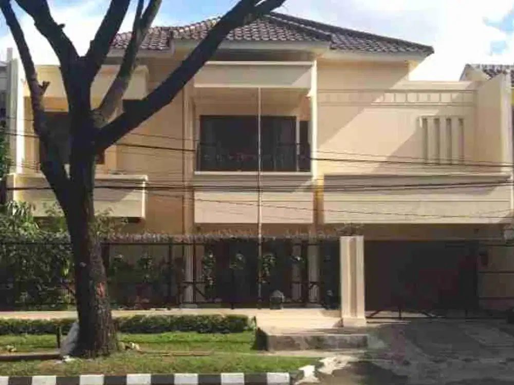 Di Jual Rumah Luas Strategis di Bintaro Sektor 7