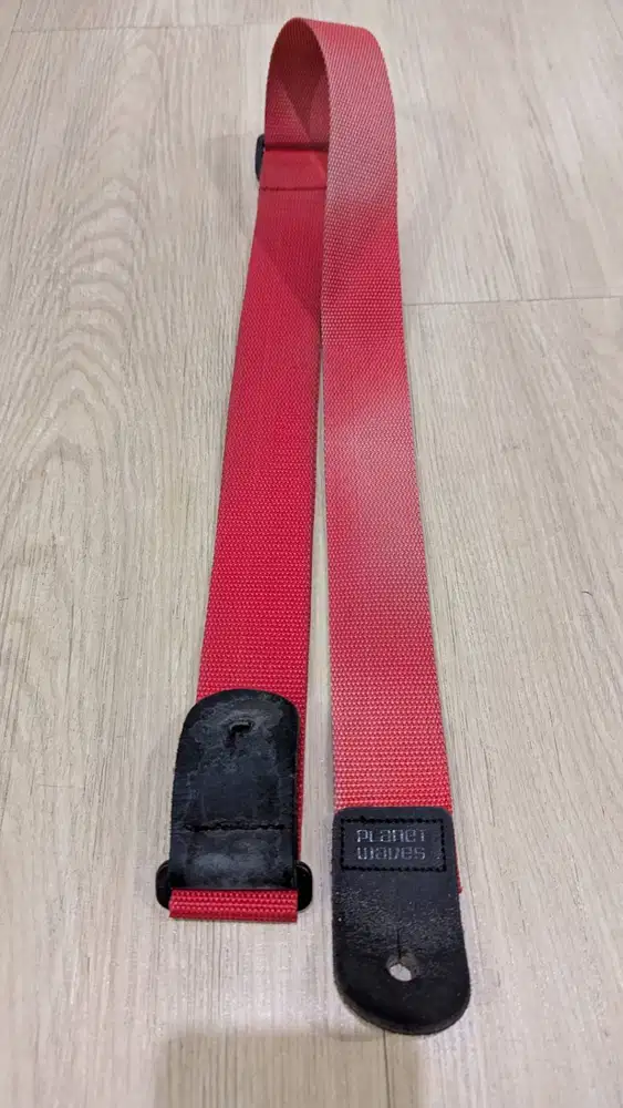 Strap Gitar Original Planet Waves Merah