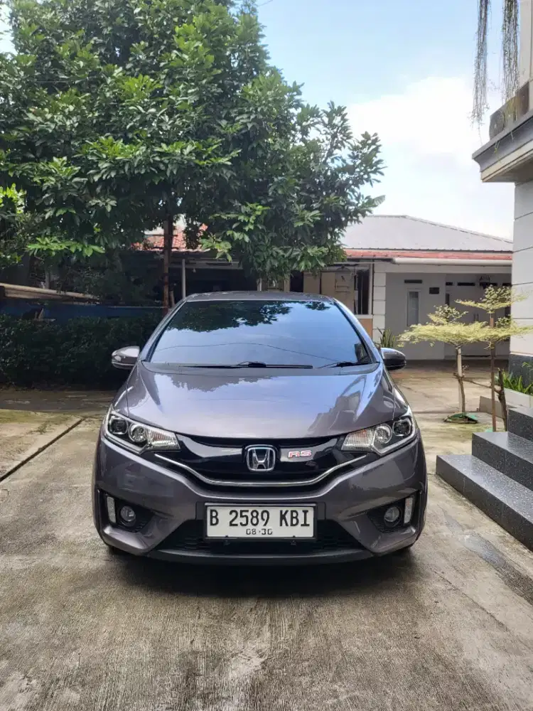 TDP 10 JUTA  HONDA JAZZ RS MT 2014