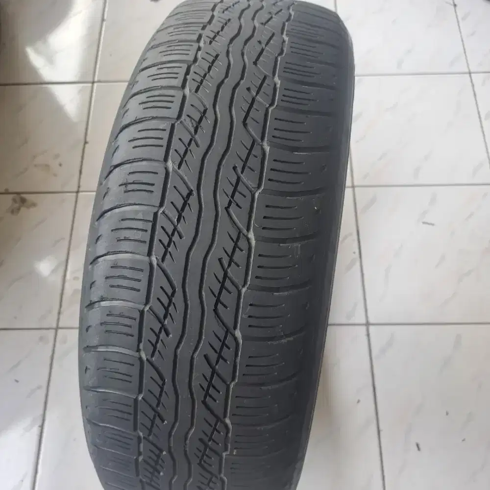 Ban 215 60 17 bridgestone