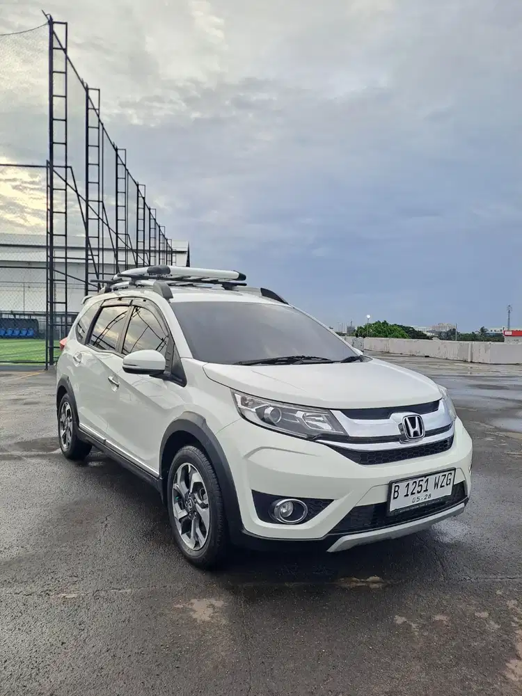 KM75rb Honda BRV 1.5 E AT 2017