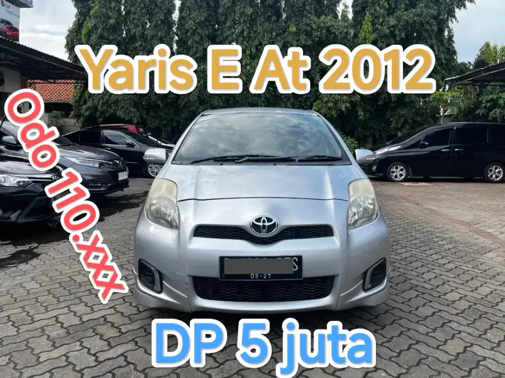 5JT YARIS E AT 2012 SILVER EDITION RARE !!