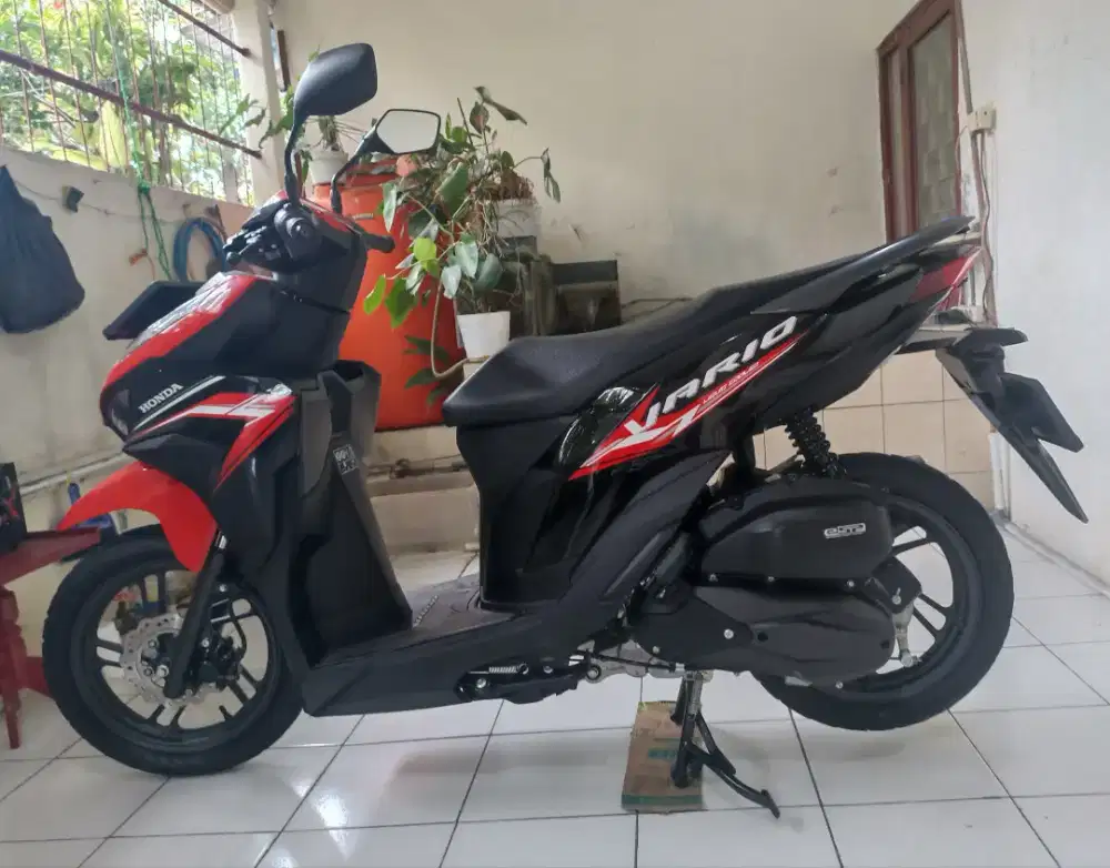 Honda vario CBS 125 tahun 2025 plat Bekasi kota