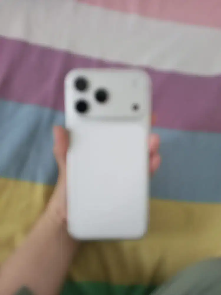 Iphone 17 pro max 256 silver