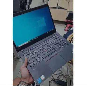 Lenovo Thinkpad P14S CORE i7 Gen 11 SSD 256GB 14 Inch Full Hd *RVN