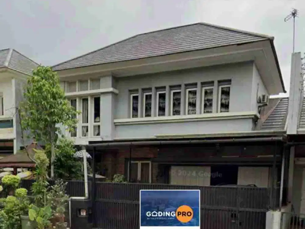 Dijual rumah mewah di second boulevard kota wisata