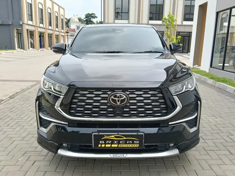 Innova Zenix Q, 2023, modelista