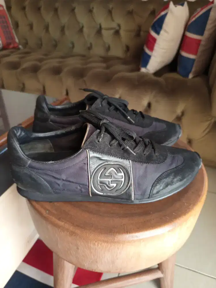 Sepatu gucci black original