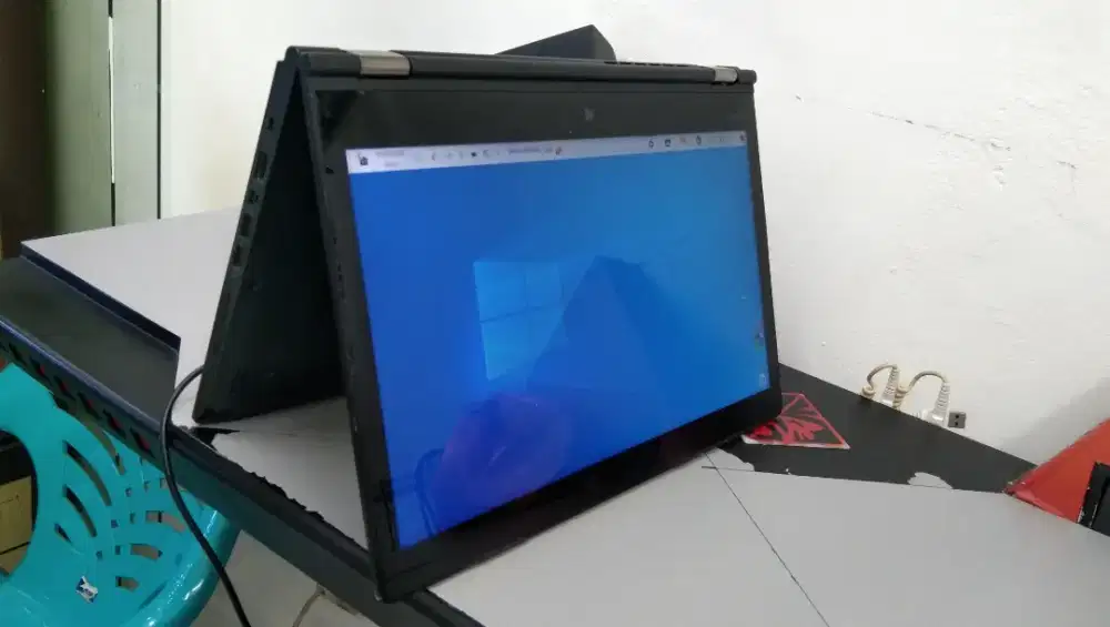 Lenovo Thinkpad Yoga 14-Coee i5-6200 Ram 8GB SSD 512GB VGA Nvidia 940M