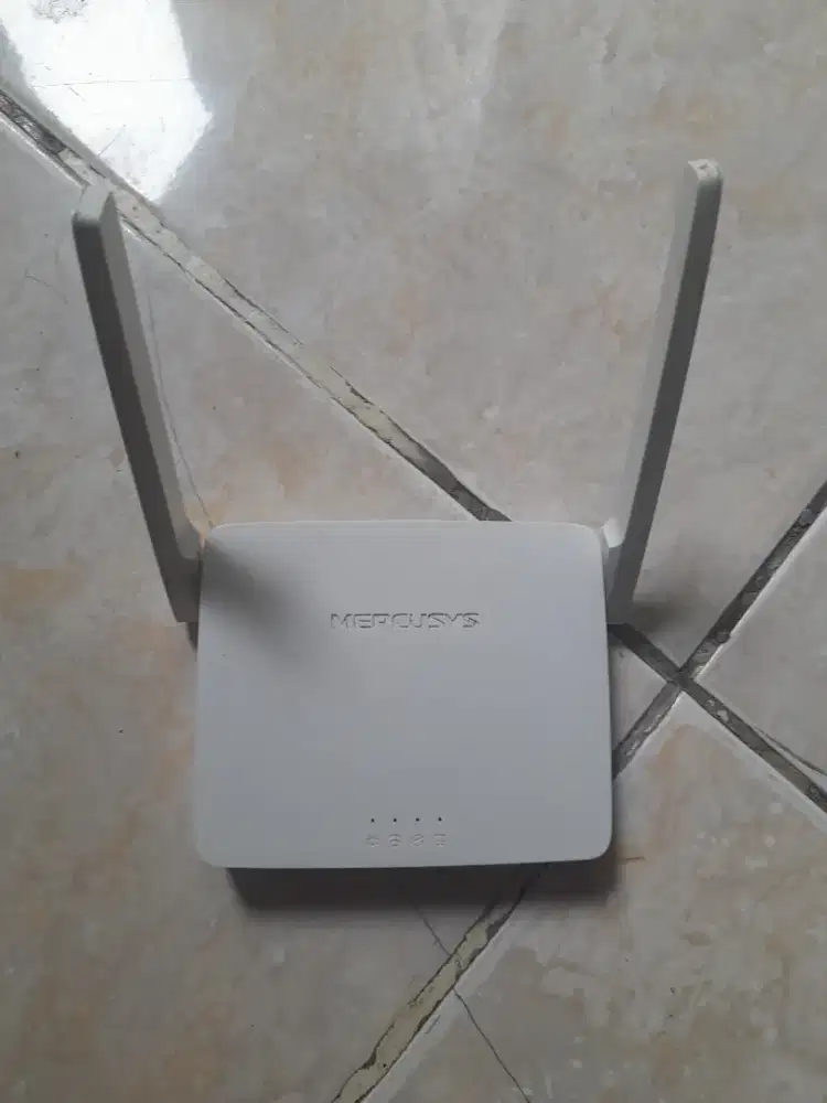 ROUTER Mercusys MW302R